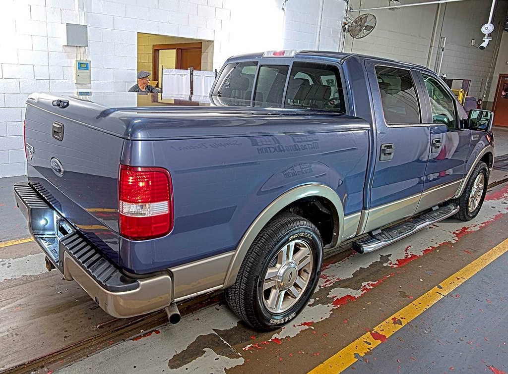 2005 Ford F-150 Image 7
