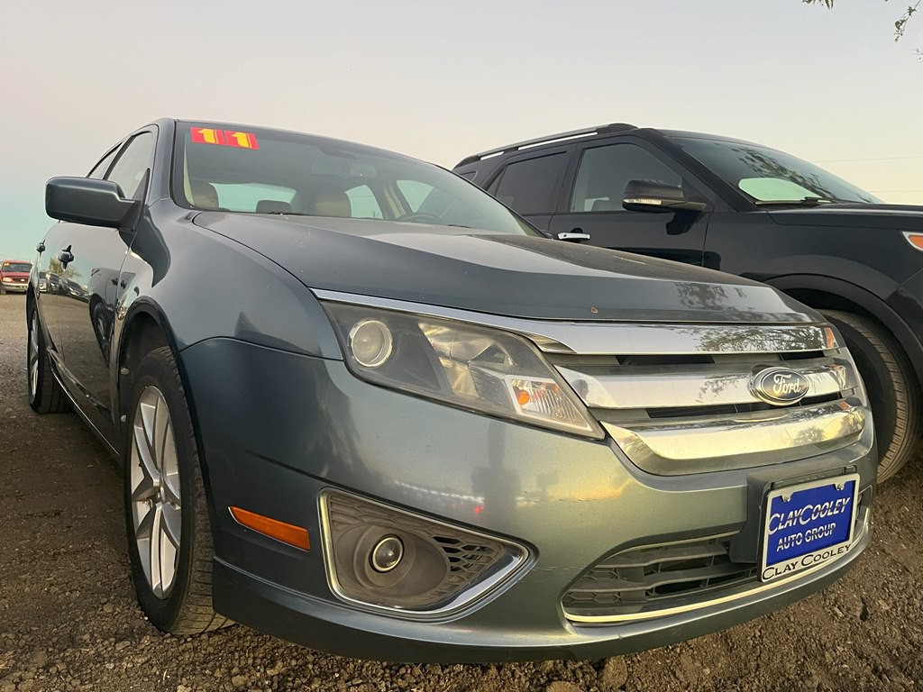 2011 Ford Fusion Image 3