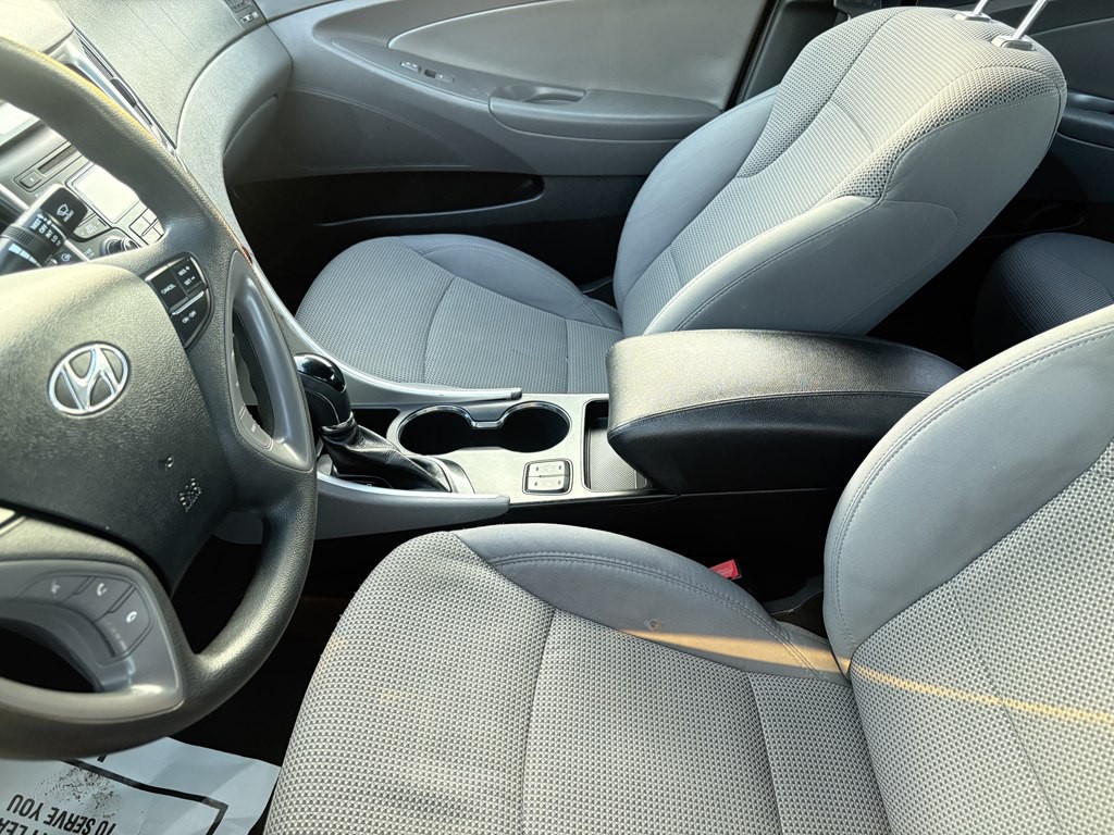 2013 Hyundai Sonata Image 6