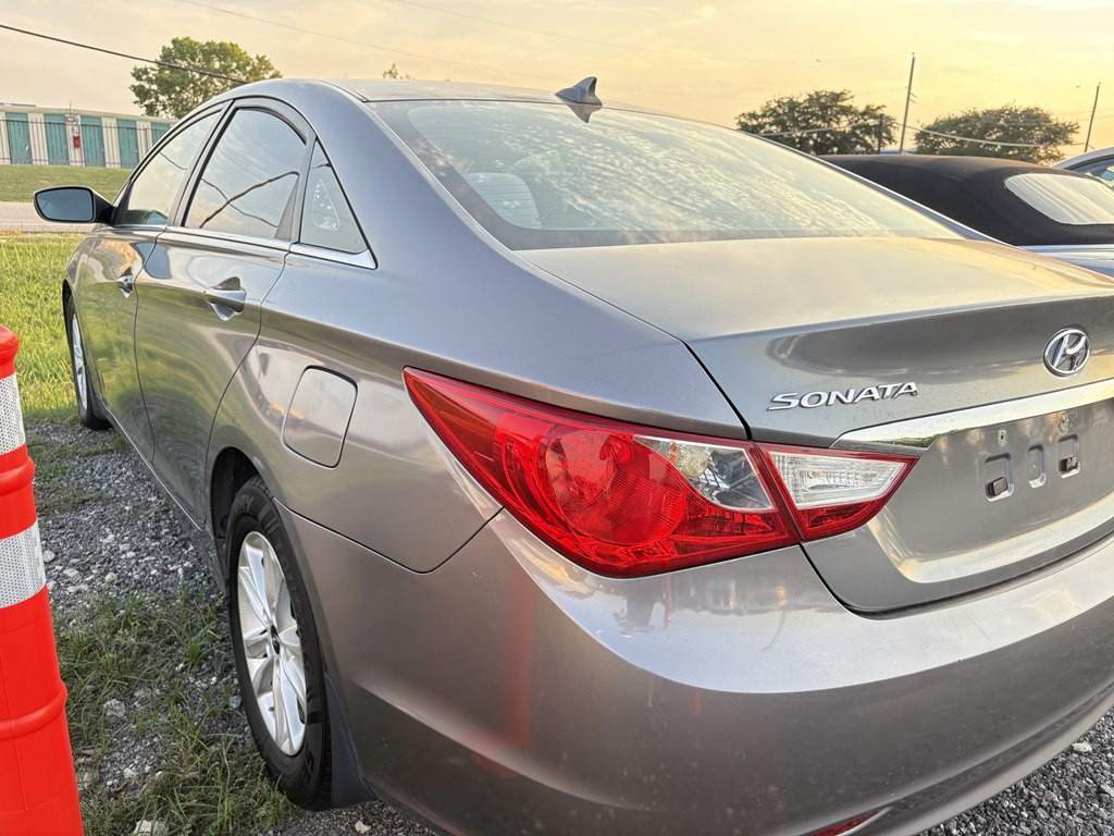 2013 Hyundai Sonata Image 7
