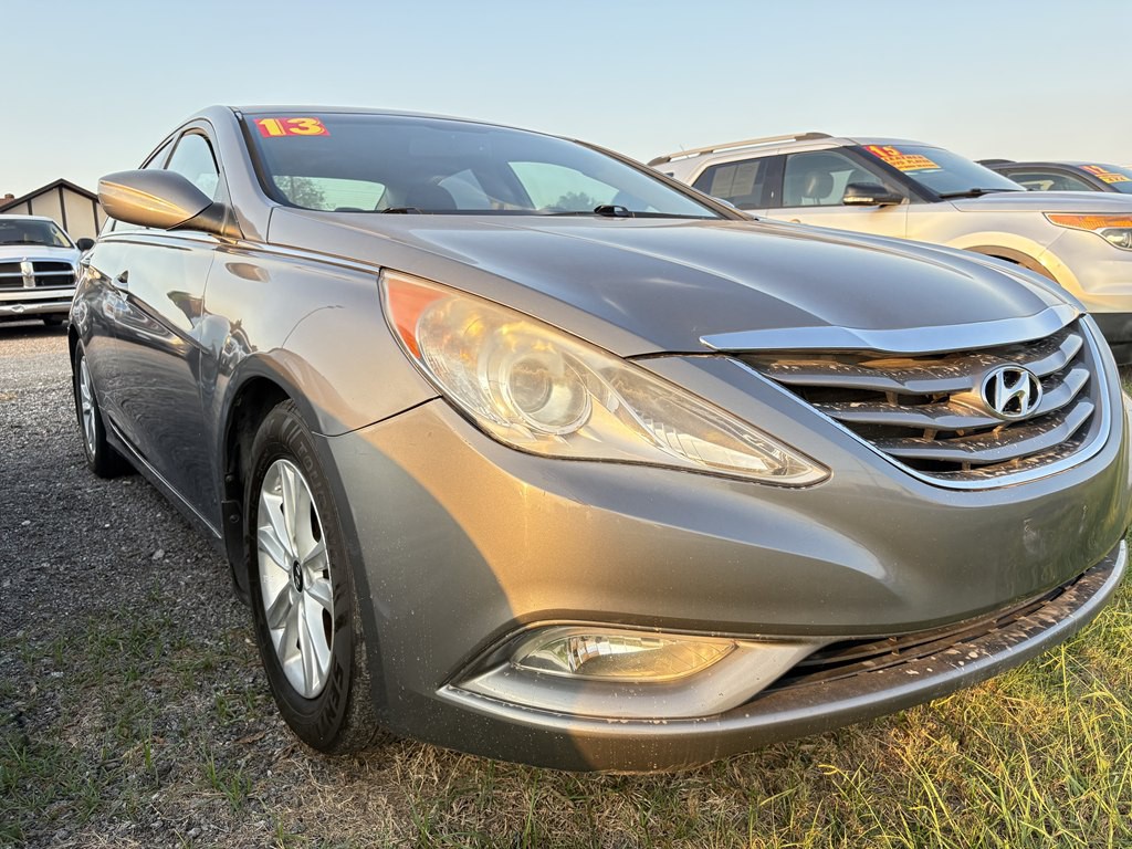 2013 Hyundai Sonata Image 4