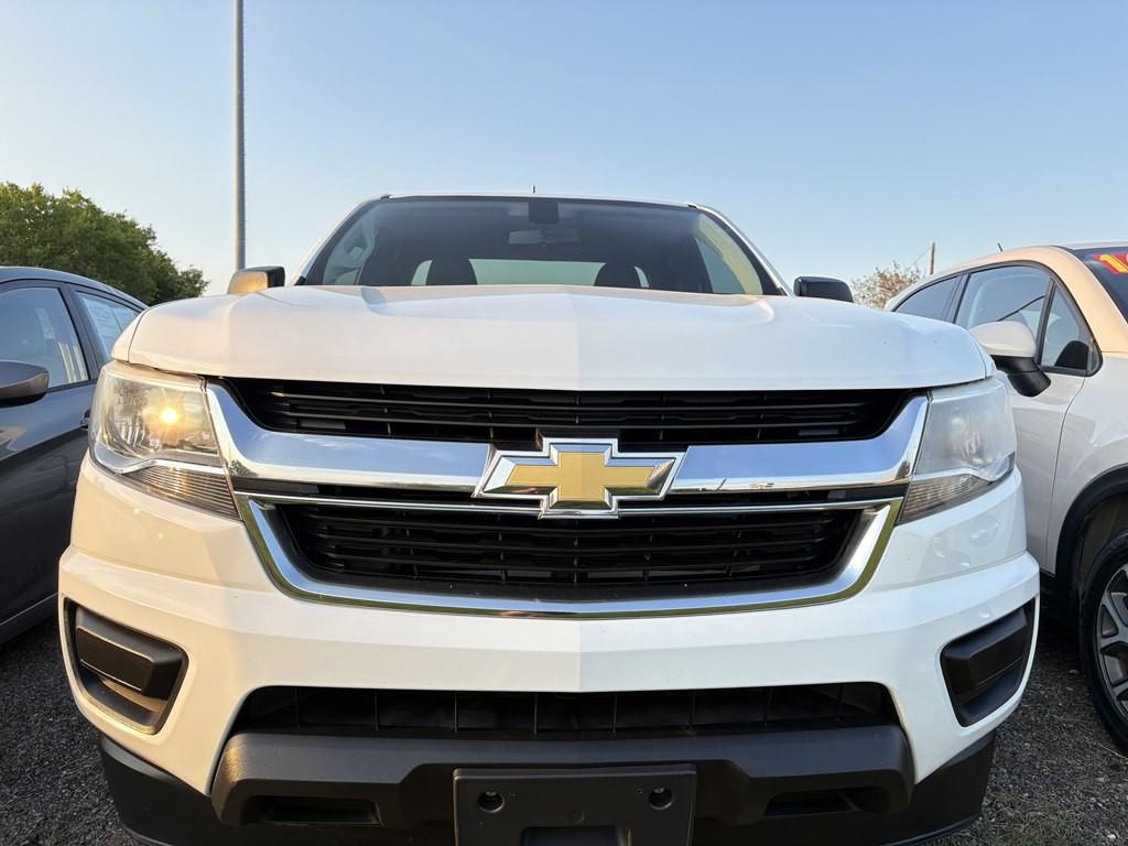 2016 Chevrolet Colorado Image 2