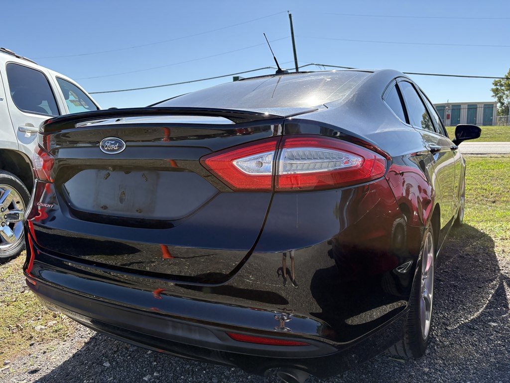 2016 Ford Fusion Image 3