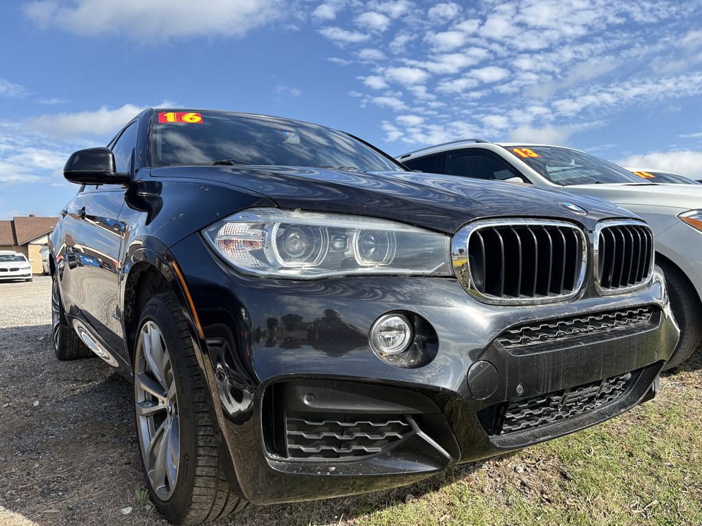 2016 BMW X6 Image 12