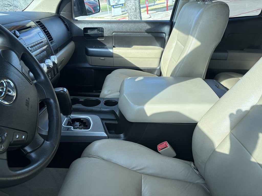 2011 Toyota Tundra Image 5