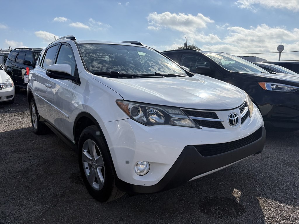 2013 Toyota Rav4 Image 2