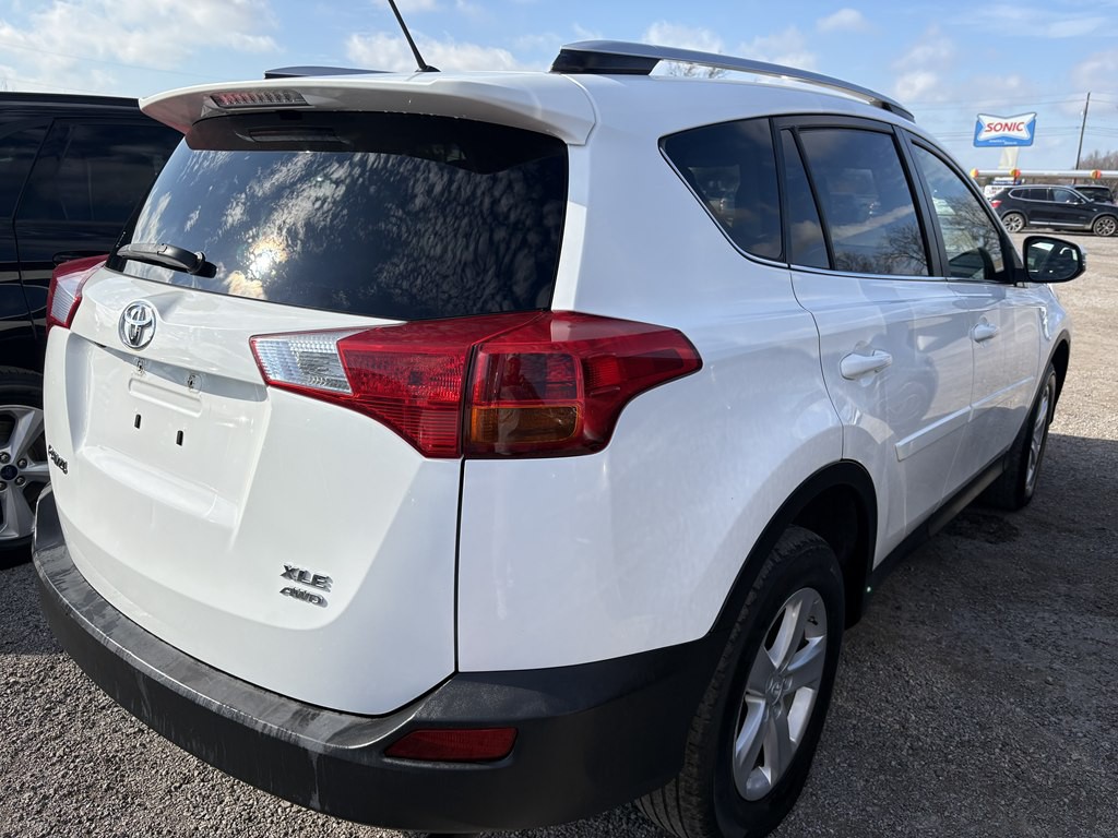 2013 Toyota Rav4 Image 7