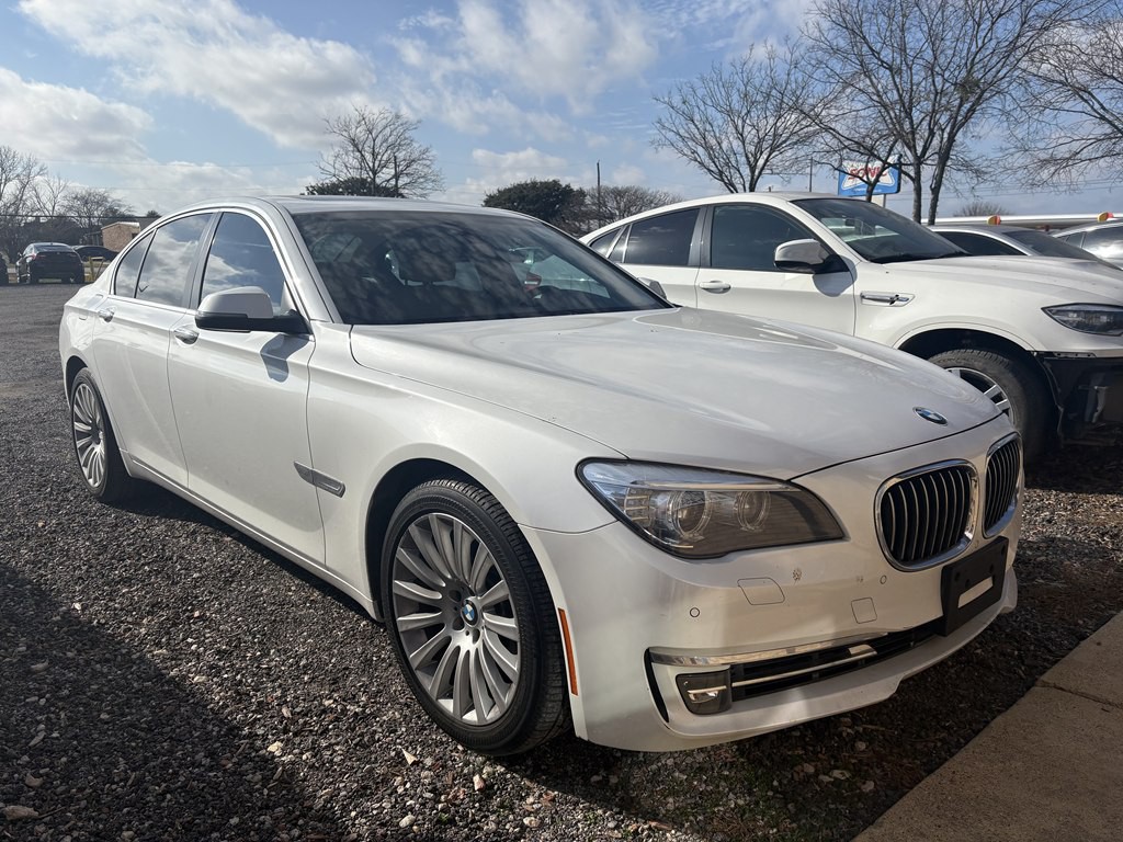 2013 BMW 7 Series 740i