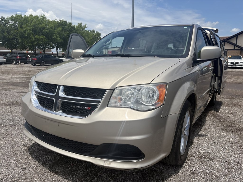 2014 Dodge Grand Caravan Image 1