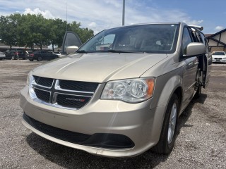 Image for 2014 Dodge Grand Caravan SXT ID: 7411140