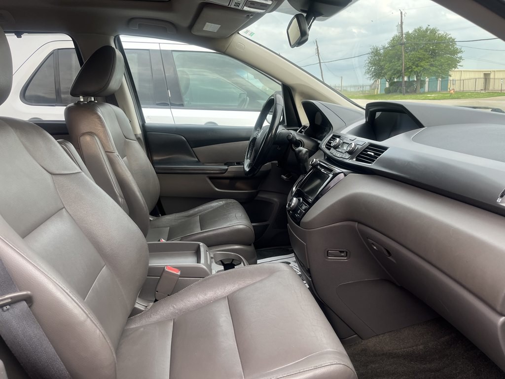 2014 Honda Odyssey Image 9