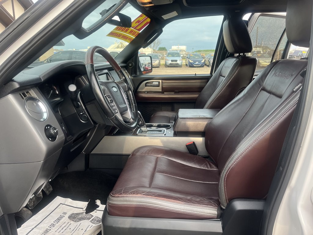 2015 Ford Expedition Image 4