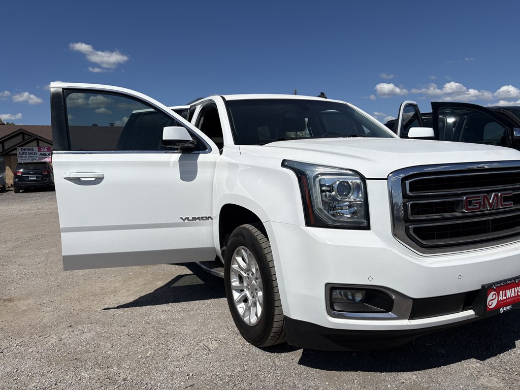 2015 GMC Yukon Image 2
