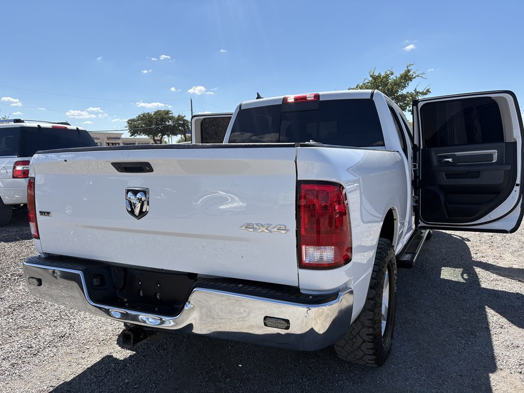 2017 RAM 1500 Image 3