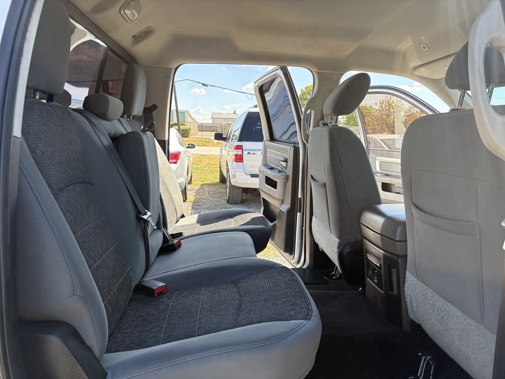 2017 RAM 1500 Image 5