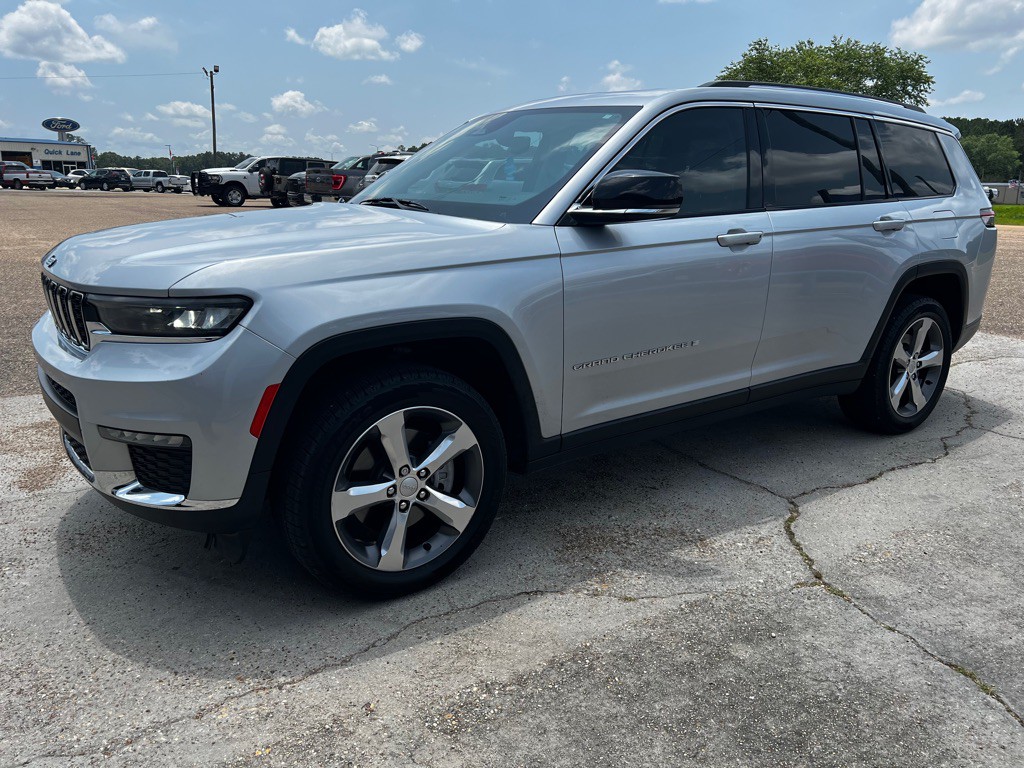 2021 Jeep Grand Cherokee Image 2