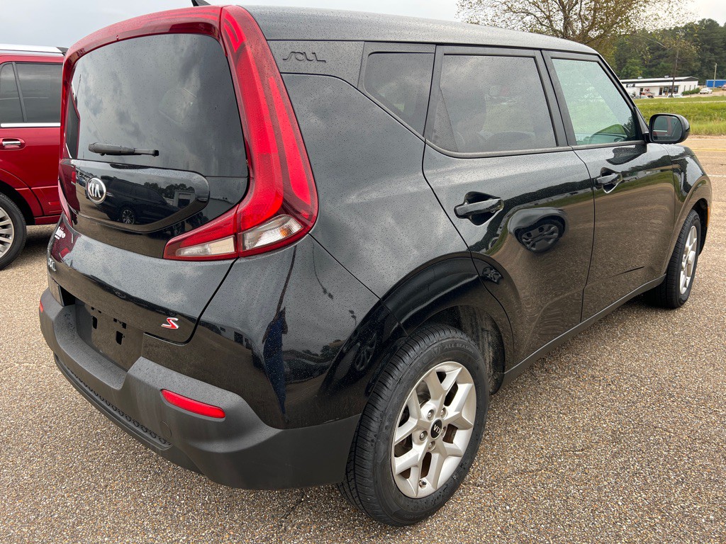 2020 Kia Soul Image 6