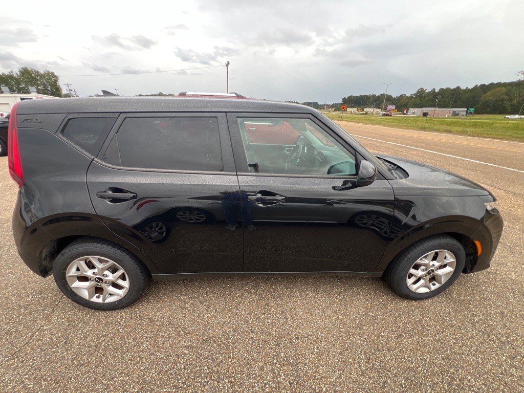 2020 Kia Soul Image 7