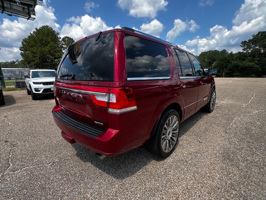 2015 Lincoln Navigator Image 5