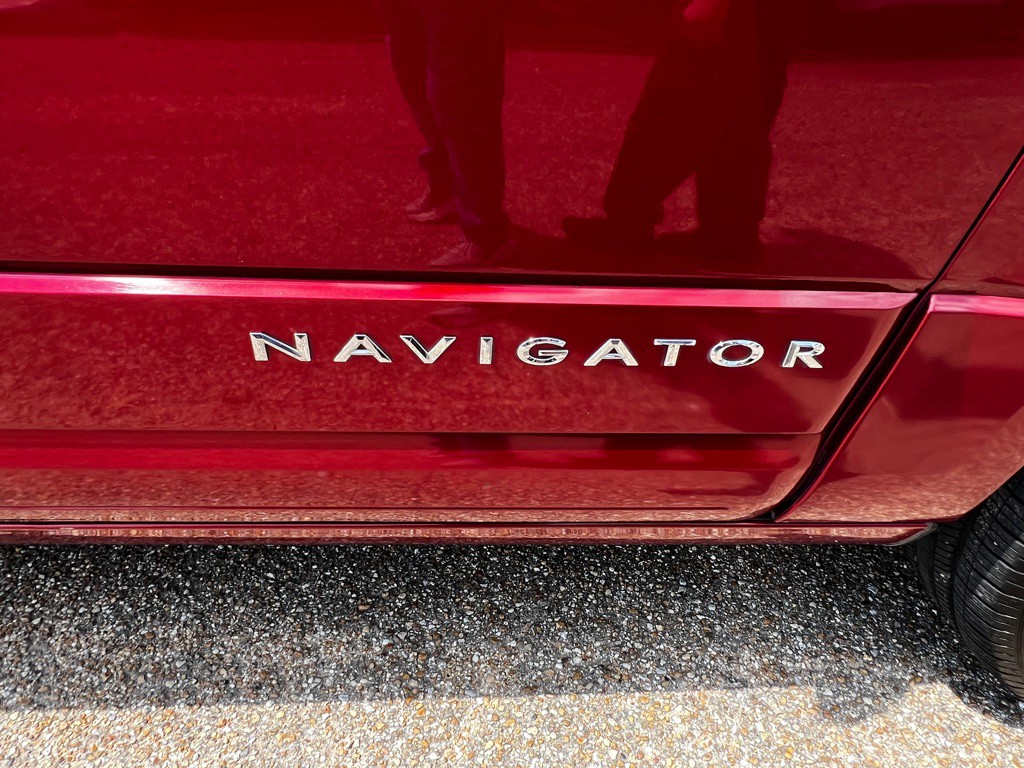 2015 Lincoln Navigator Image 19