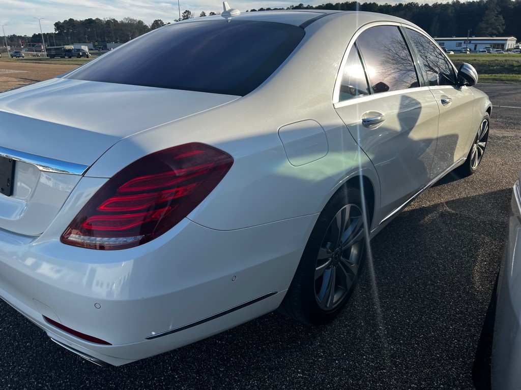 2017 Mercedes-Benz S-Class Image 6
