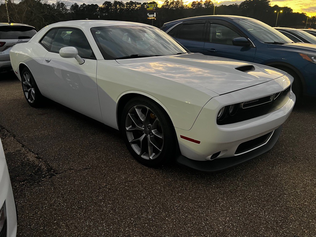 2023 Dodge Challenger Image 3