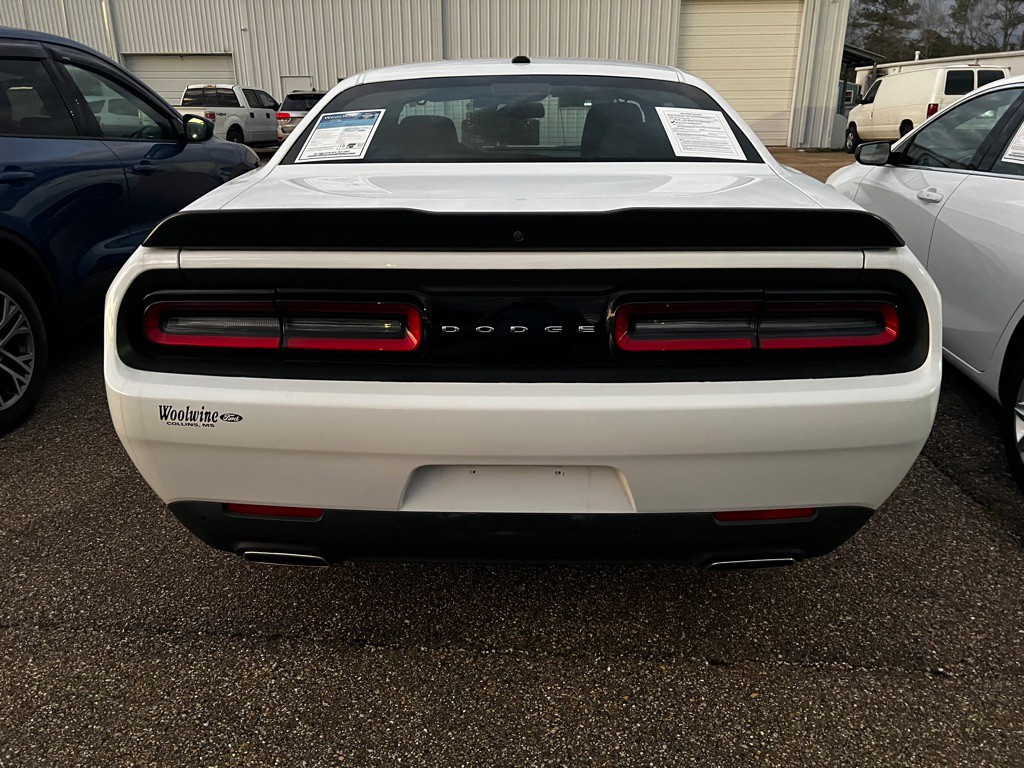 2023 Dodge Challenger Image 4