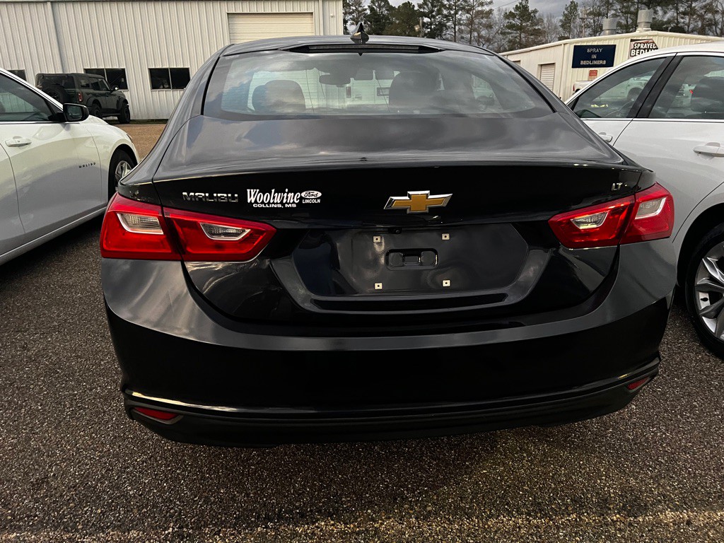 2023 Chevrolet Malibu Image 4