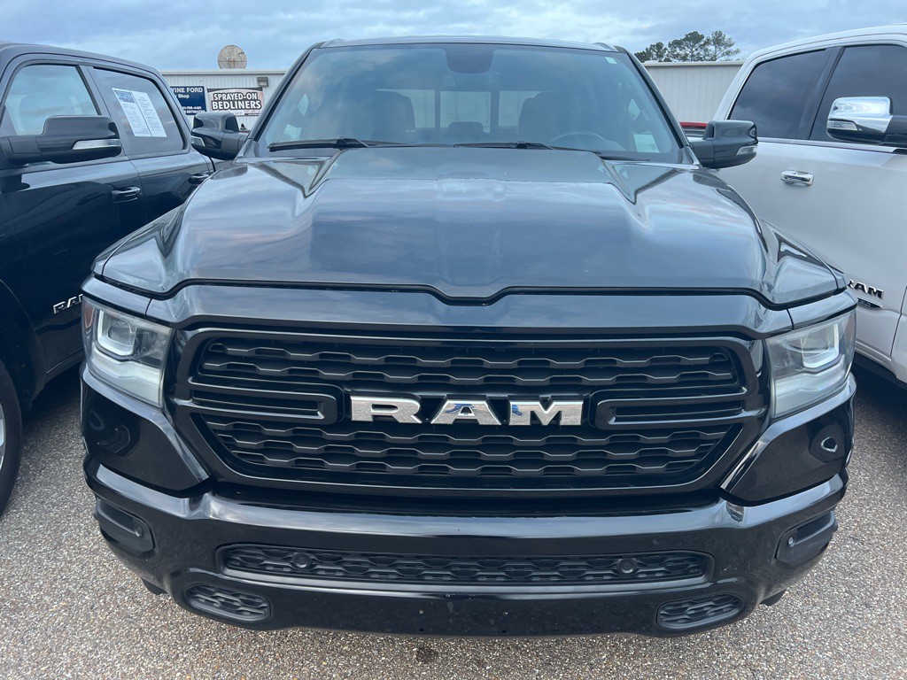 2023 RAM 1500 Image 2