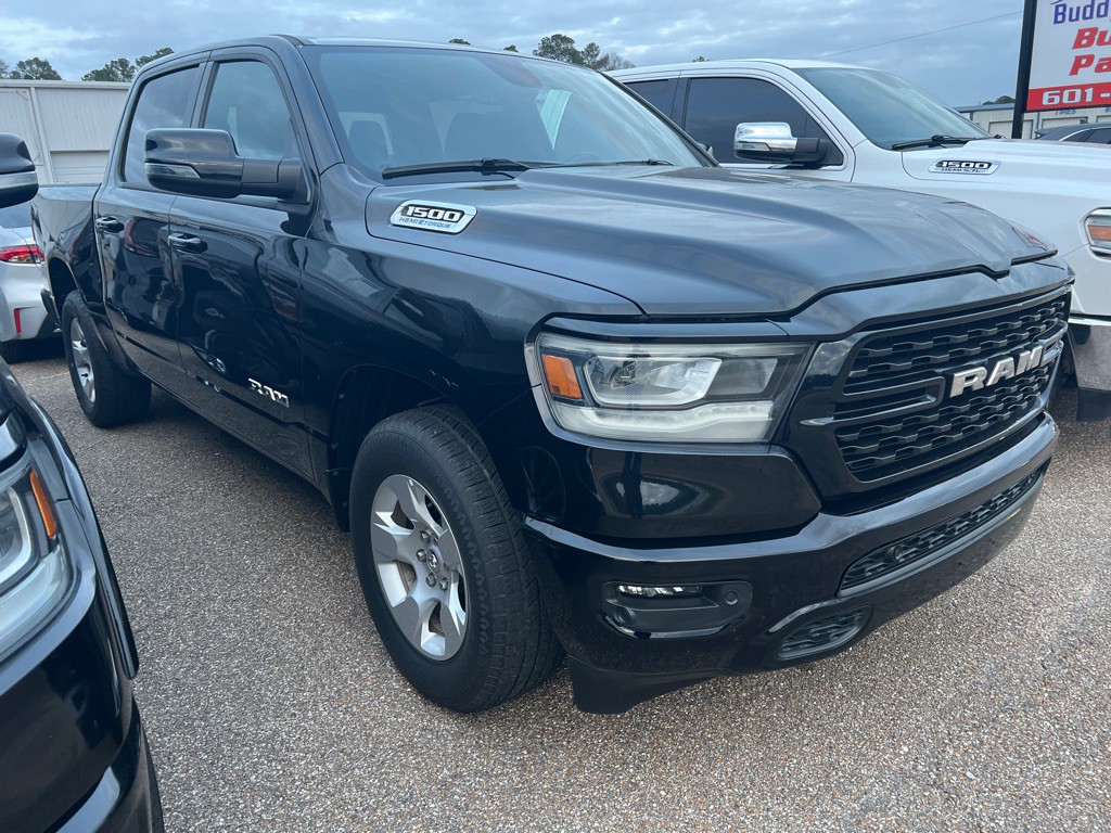 2023 RAM 1500 Image 3