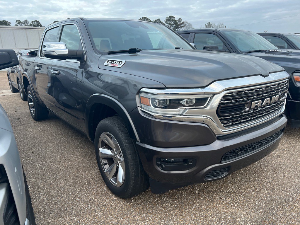 2021 RAM 1500 Image 3