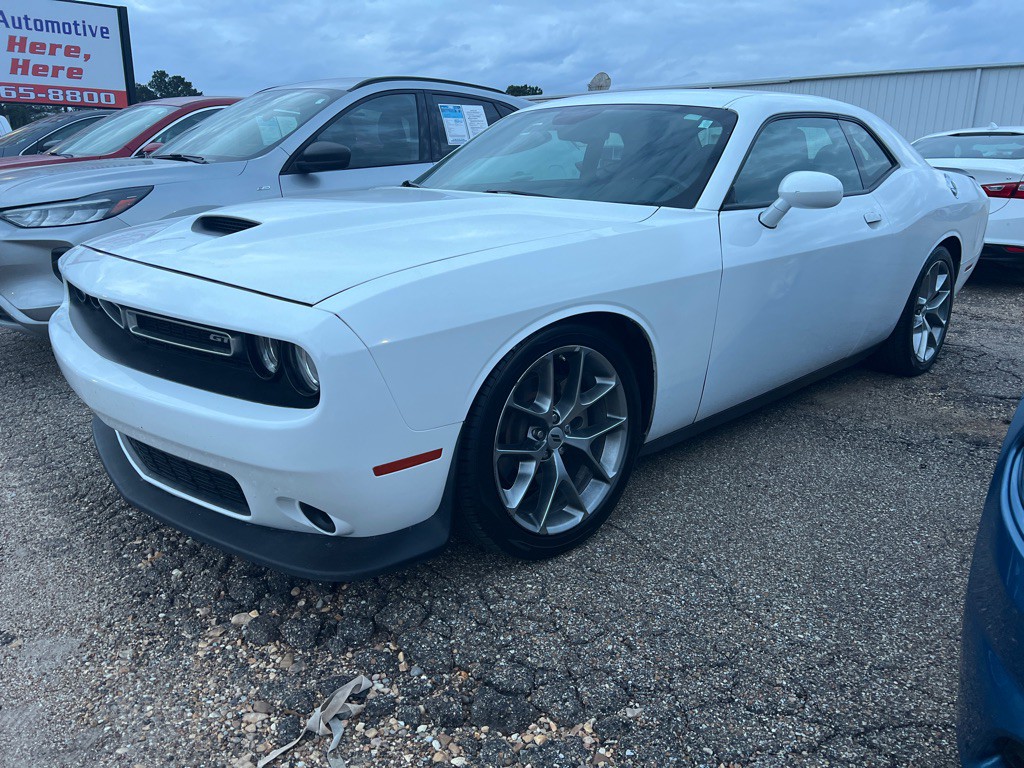 2023 Dodge Challenger Image 2