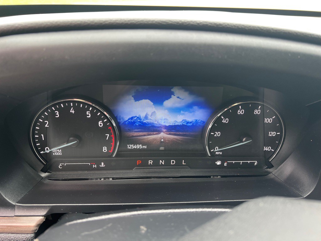 2021 Ford Explorer Image 7