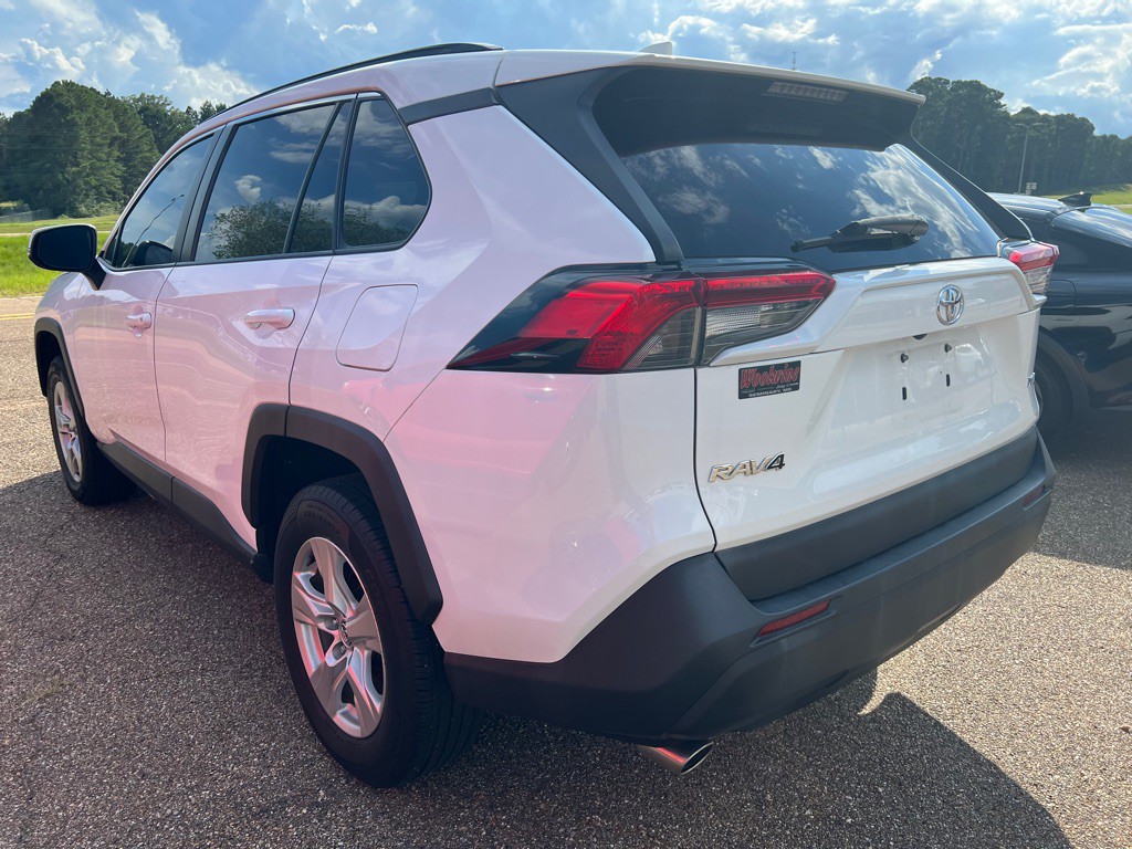 2021 Toyota Rav4 Image 3