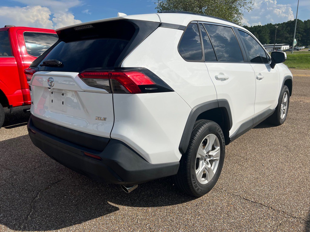 2021 Toyota Rav4 Image 4