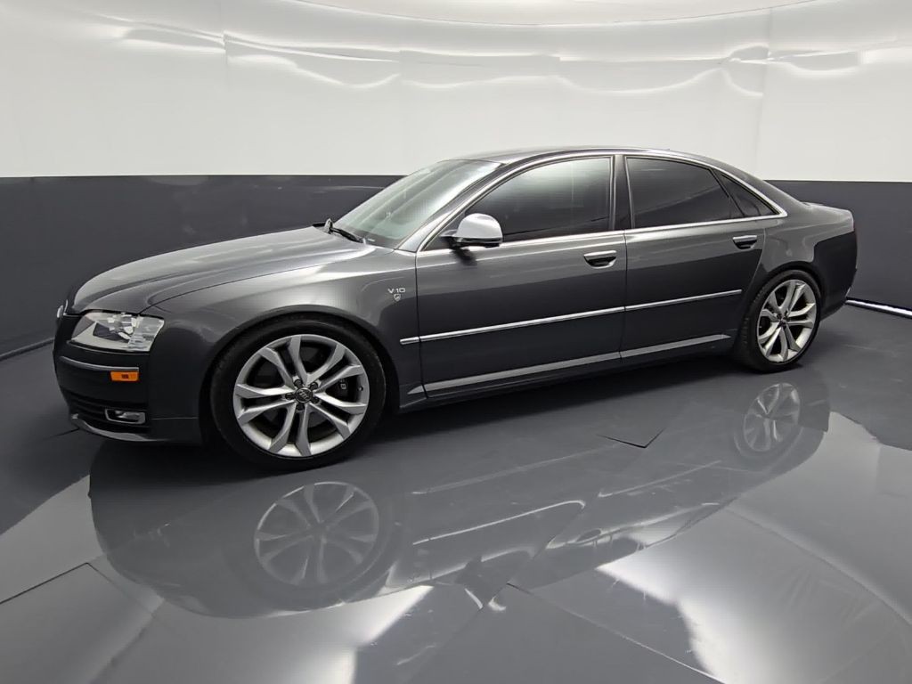 2008 Audi S8 Image 1