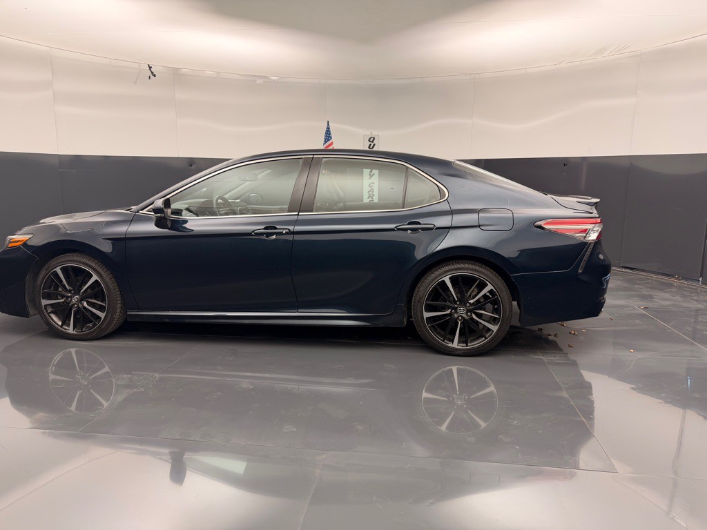 2018 Toyota Camry Image 4