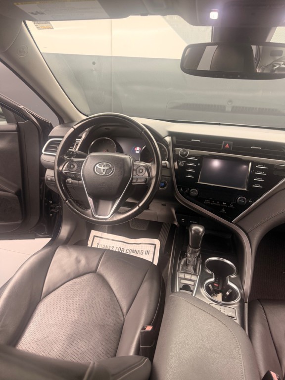 2018 Toyota Camry Image 12