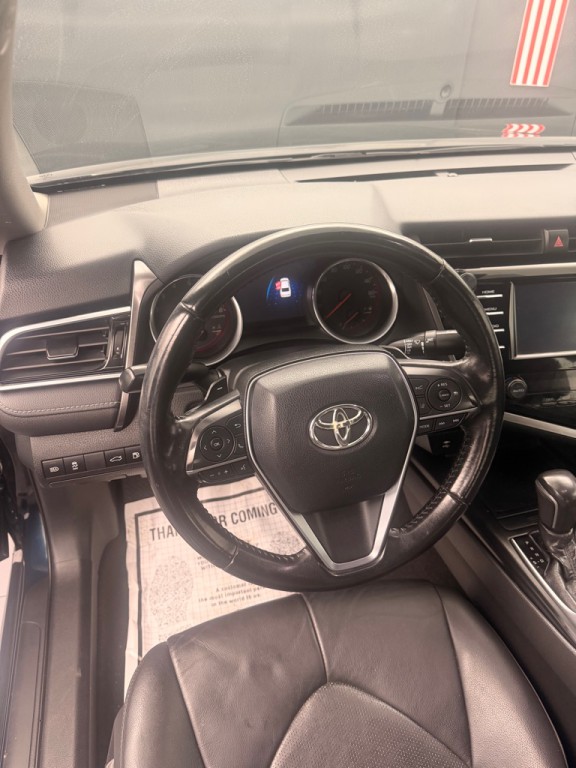2018 Toyota Camry Image 14