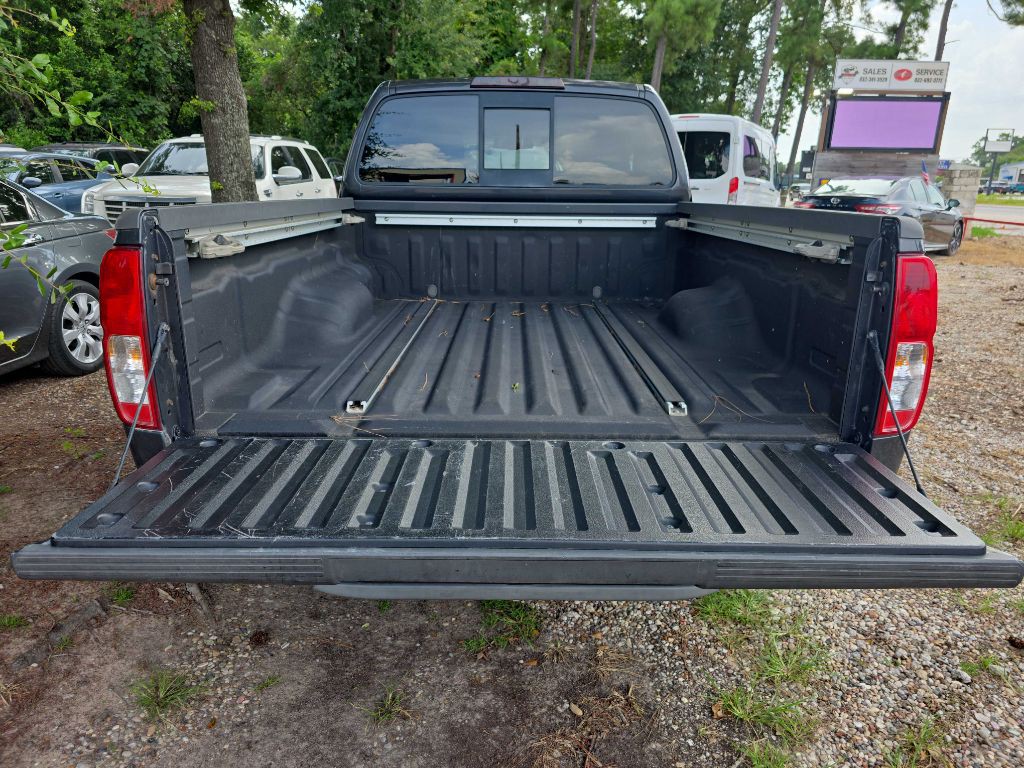 2012 Nissan Frontier Image 8