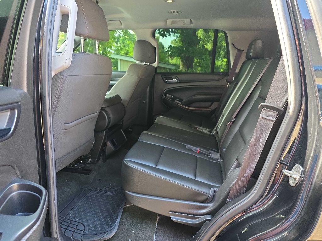 2017 Chevrolet Tahoe Image 4