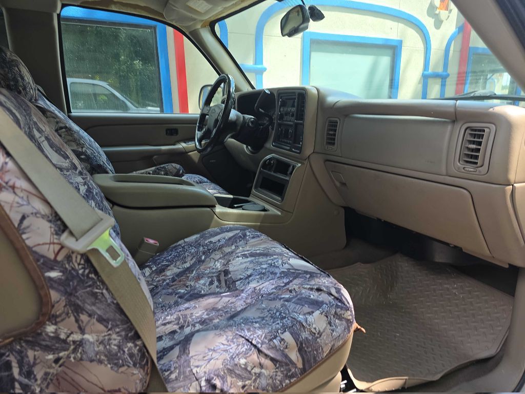 2004 Chevrolet Silverado 1500 Image 6