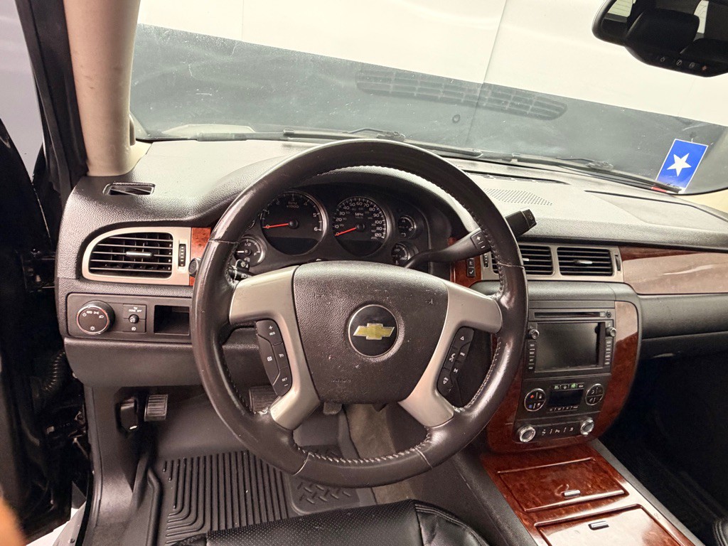 2011 Chevrolet Tahoe Image 20