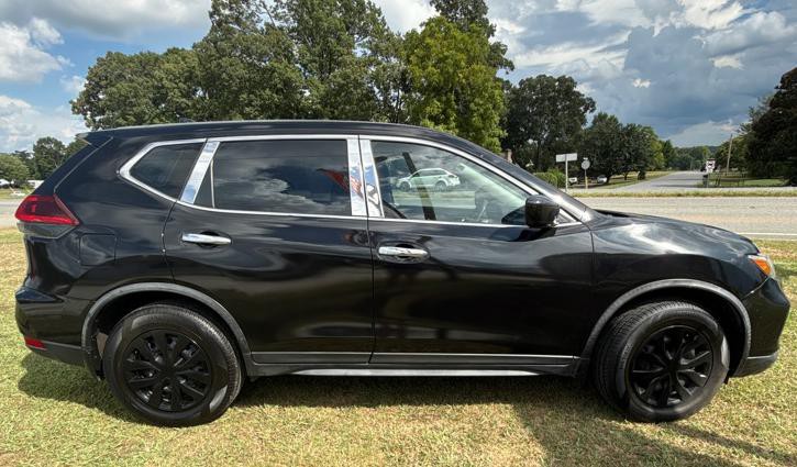 2018 Nissan Rogue Image 6