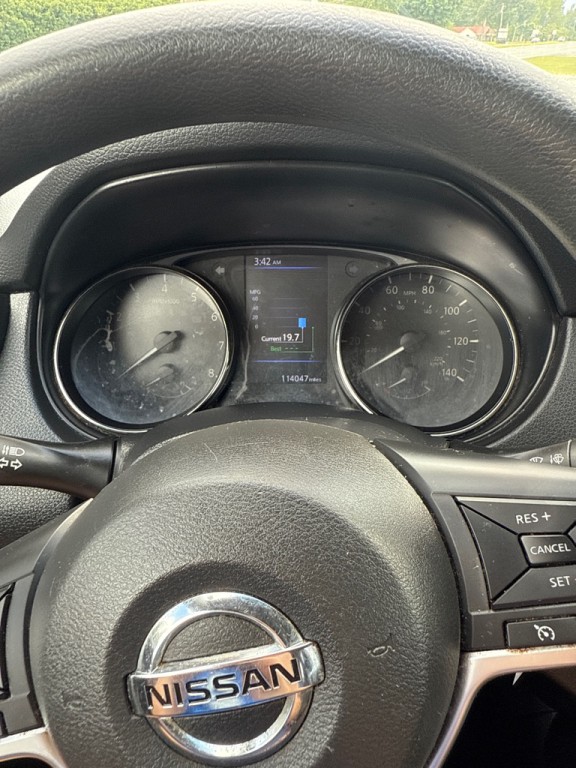 2018 Nissan Rogue Image 14