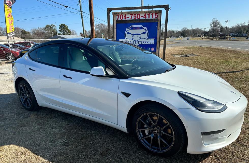 2021 Tesla Model 3 Image 2