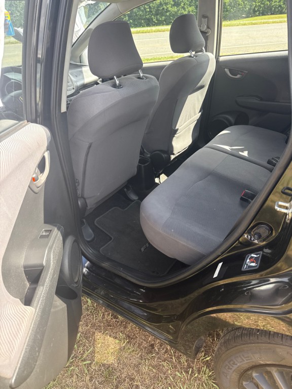 2010 Honda Fit Image 6