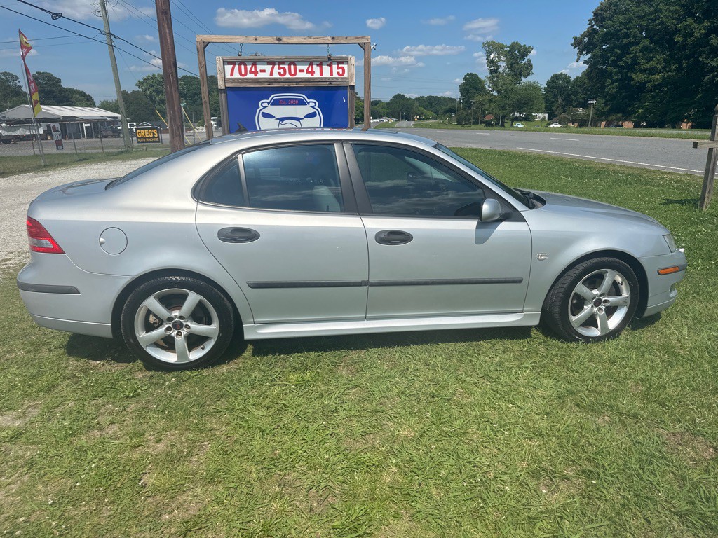 2004 Saab 9-3 Image 1