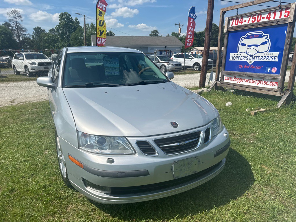 2004 Saab 9-3 Image 3