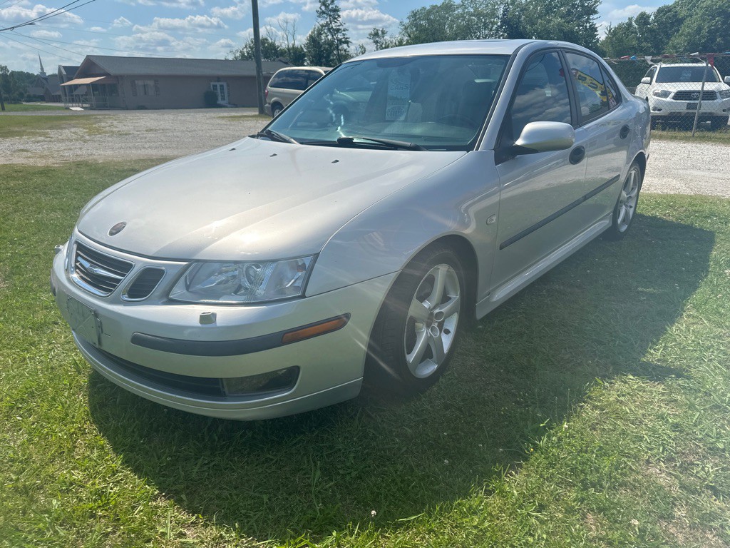 2004 Saab 9-3 Image 4
